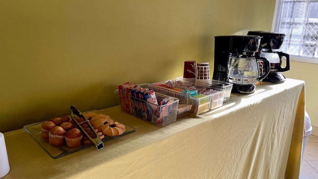 Sofia'S B&B Hostal Boutique パナマ・シティー エクステリア 写真